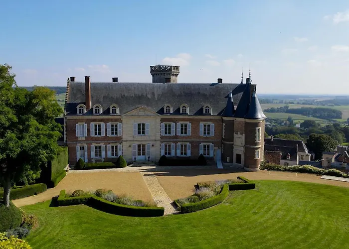 Chateau De Montmirail